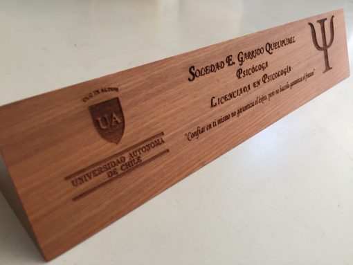 Porta Nombre para Escritorio